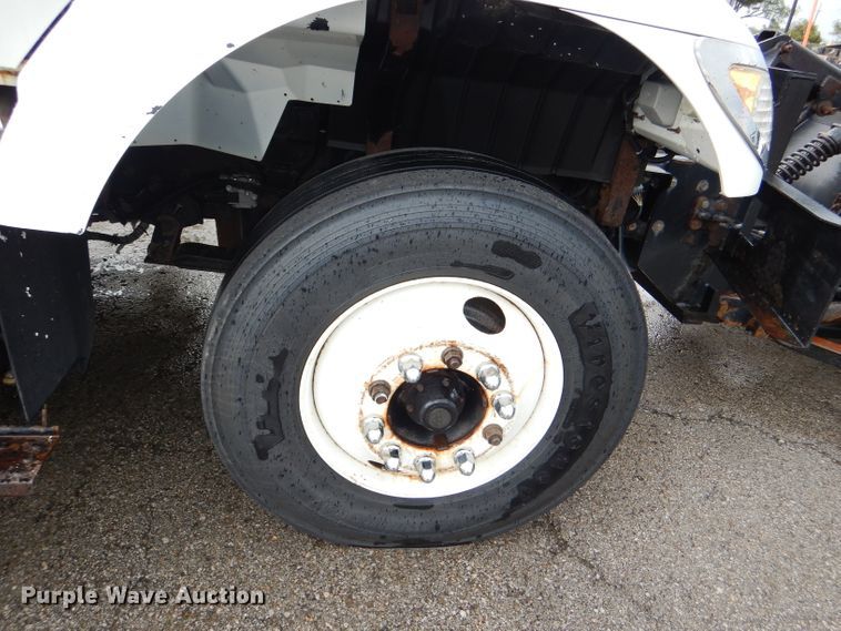 image for item DG4972 2007 International 7400 dump truck