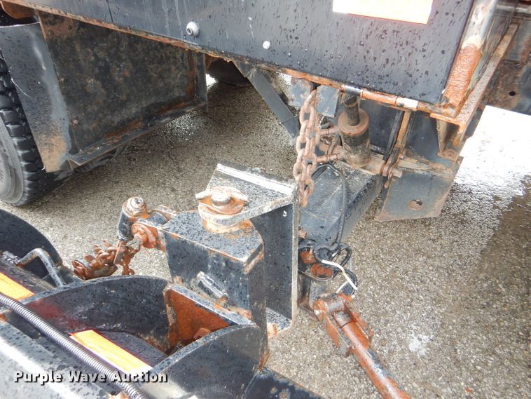image for item DG4972 2007 International 7400 dump truck