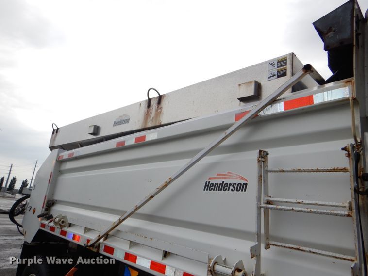 image for item DG4972 2007 International 7400 dump truck