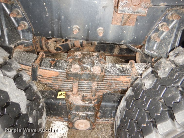 image for item DG4972 2007 International 7400 dump truck