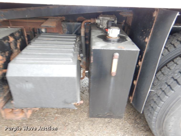 image for item DG4972 2007 International 7400 dump truck