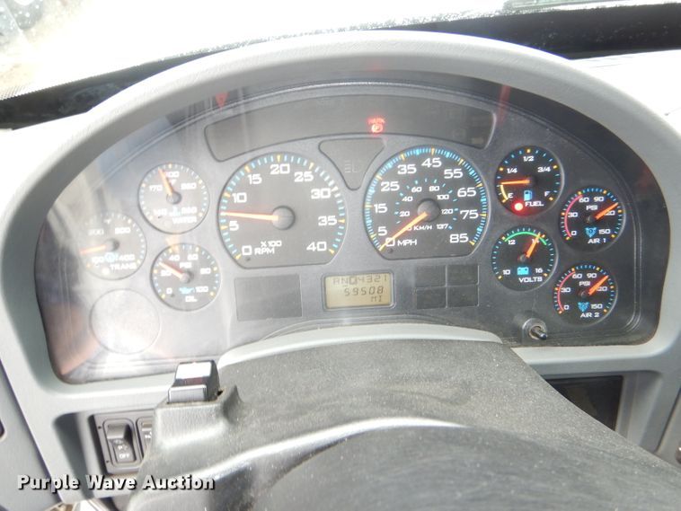 image for item DG4973 2007 International 7400 dump truck