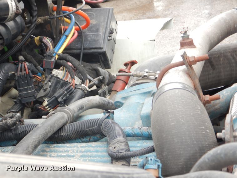 image for item DG4973 2007 International 7400 dump truck