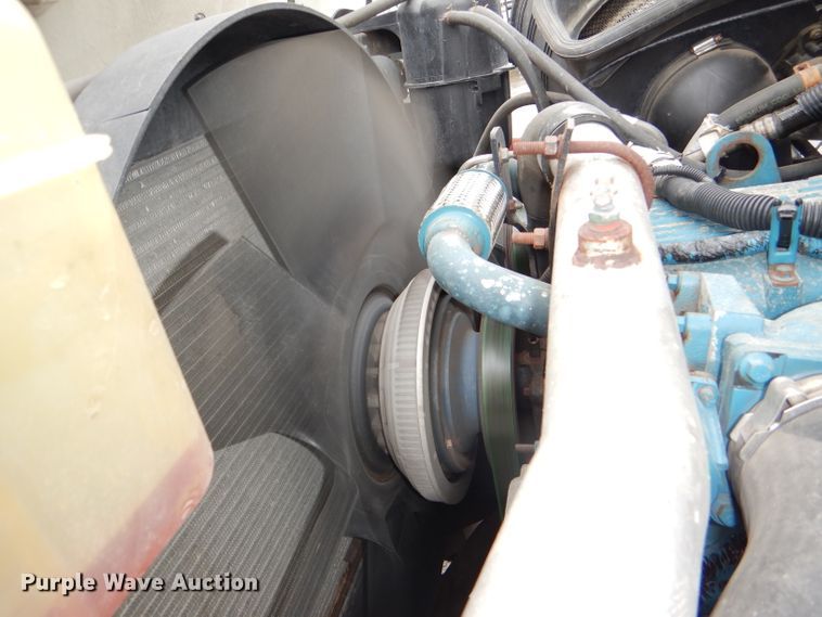 image for item DG4973 2007 International 7400 dump truck