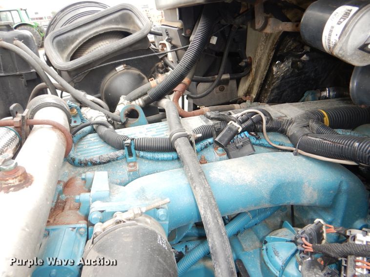 image for item DG4973 2007 International 7400 dump truck