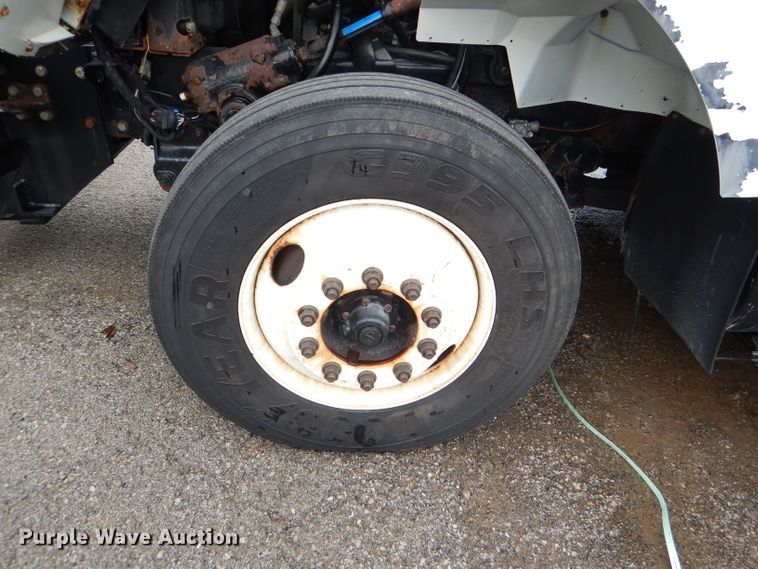 image for item DG4973 2007 International 7400 dump truck