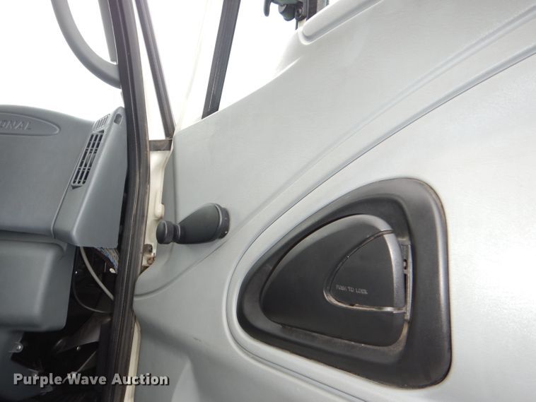 image for item DG4973 2007 International 7400 dump truck