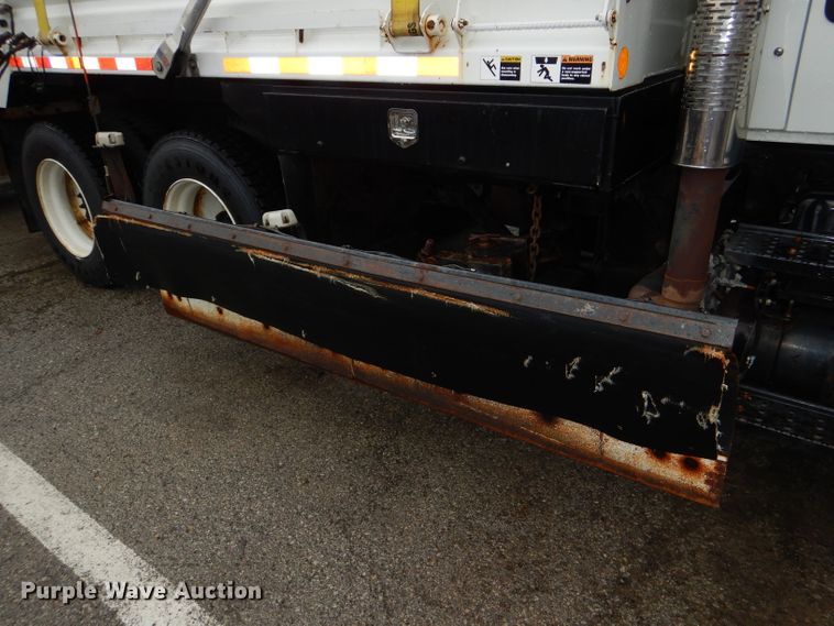 image for item DG4973 2007 International 7400 dump truck