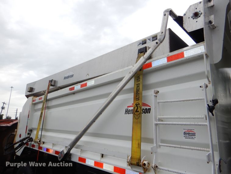 image for item DG4973 2007 International 7400 dump truck