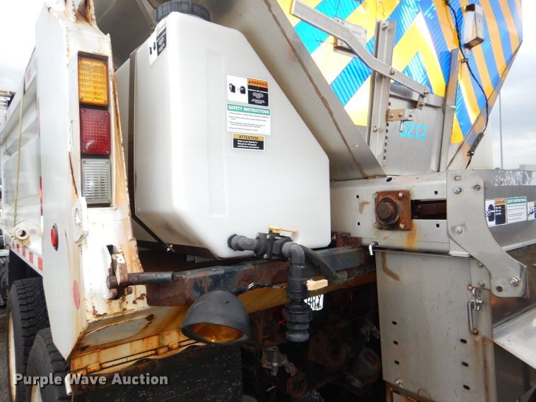 image for item DG4973 2007 International 7400 dump truck