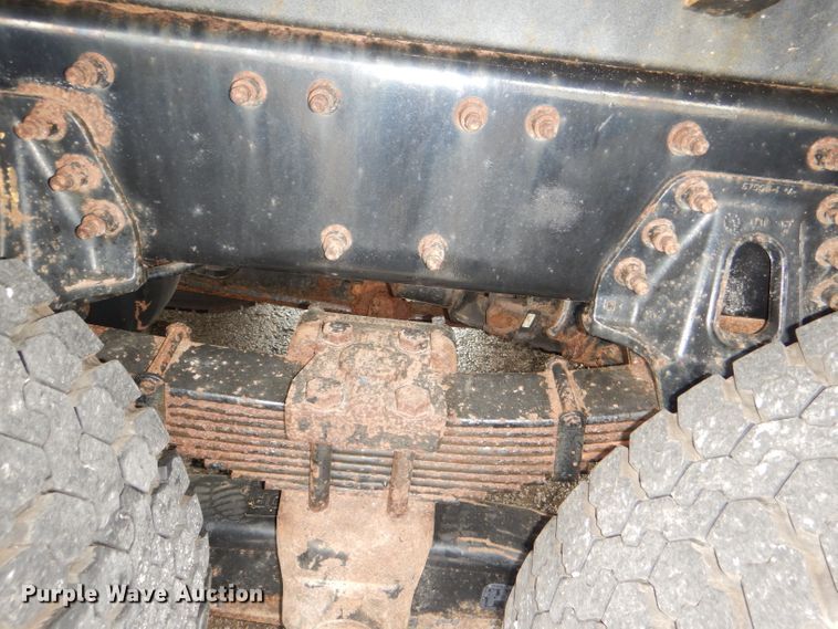 image for item DG4973 2007 International 7400 dump truck