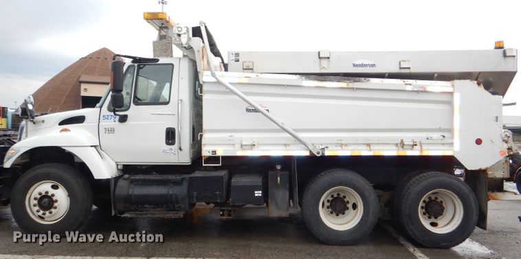 image for item DG4974 2007 International 7400 dump truck