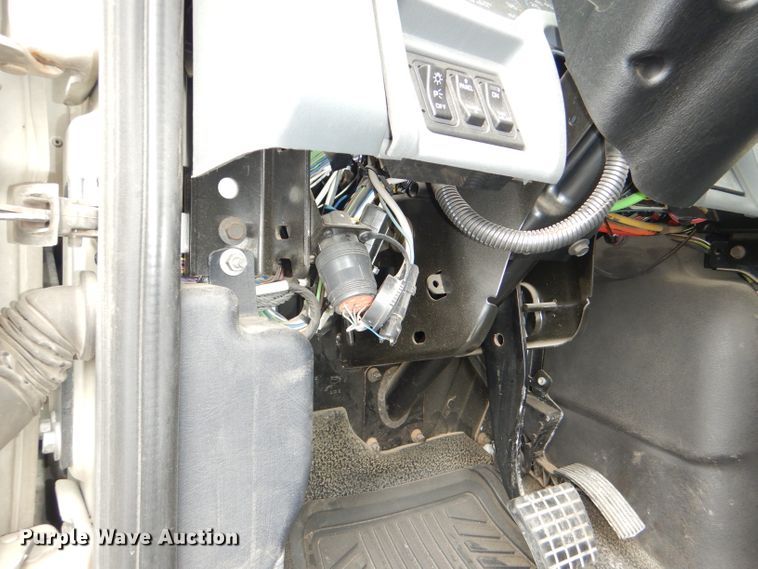 image for item DG4974 2007 International 7400 dump truck