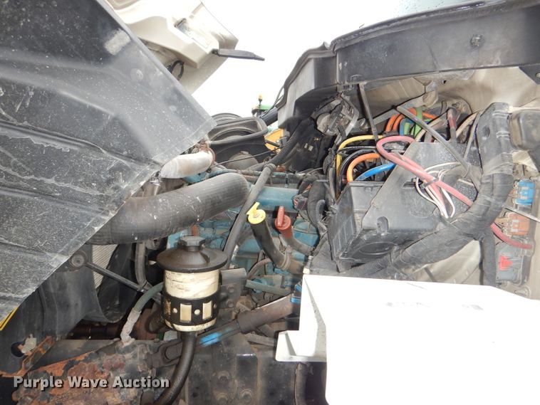 image for item DG4974 2007 International 7400 dump truck