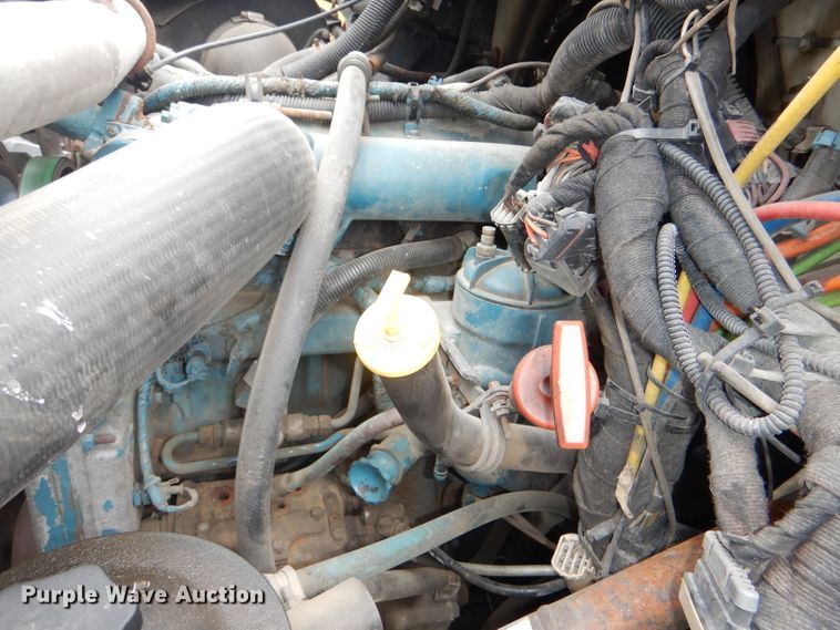 image for item DG4974 2007 International 7400 dump truck