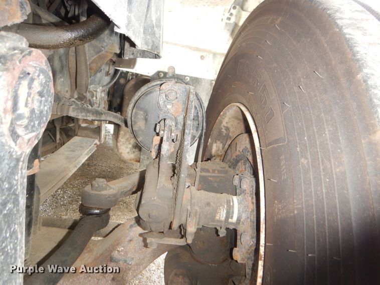 image for item DG4974 2007 International 7400 dump truck