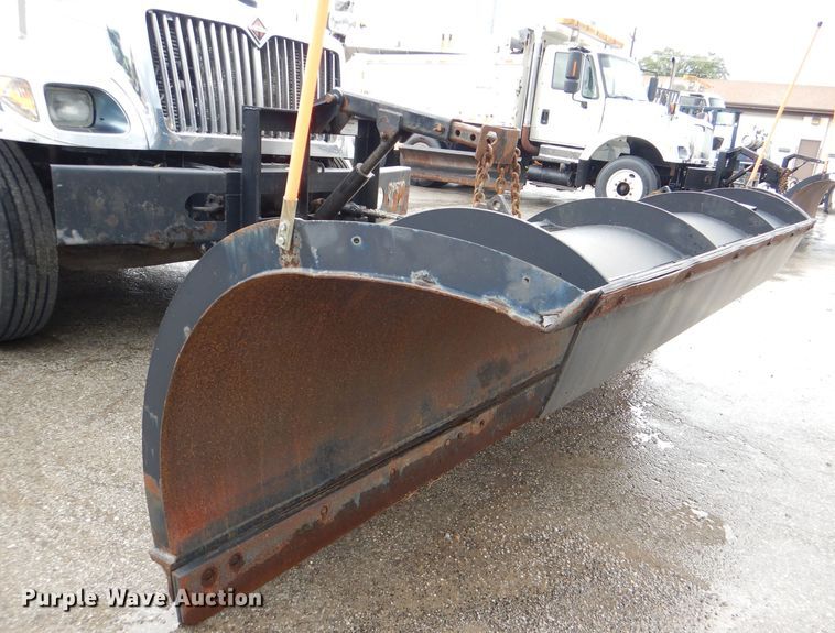 image for item DG4974 2007 International 7400 dump truck