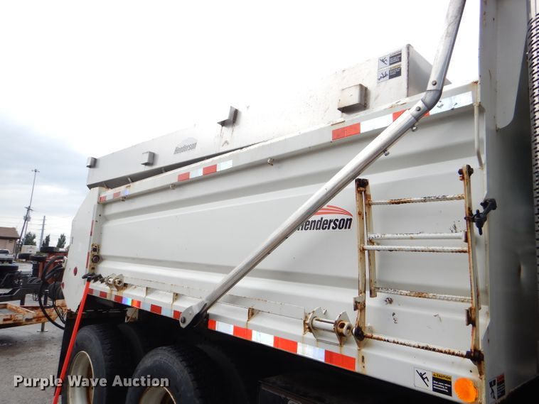 image for item DG4974 2007 International 7400 dump truck