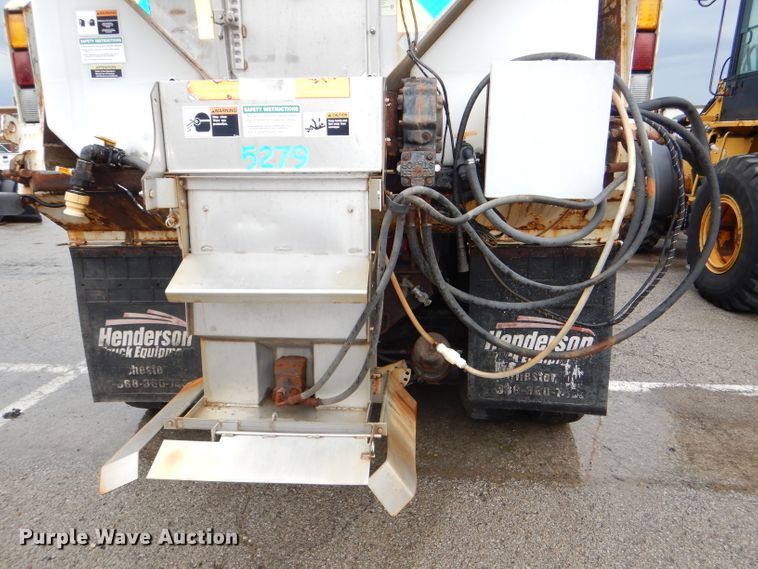 image for item DG4974 2007 International 7400 dump truck