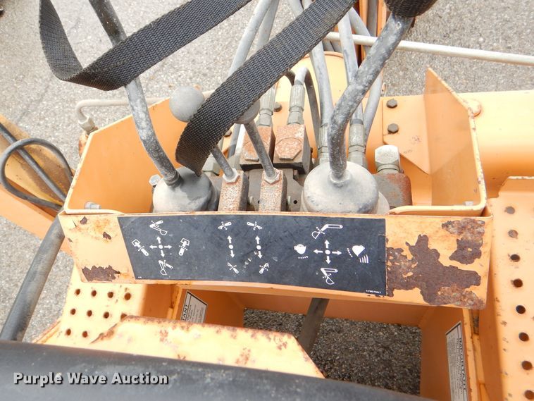 Case D100XR backhoe attachment in Topeka, KS Item DG4976 sold