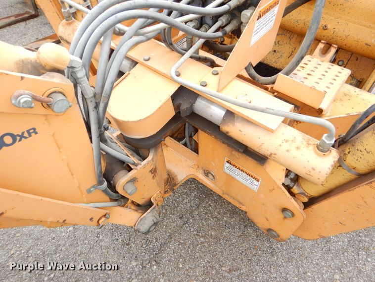 Case D100XR backhoe attachment in Topeka, KS Item DG4976 sold