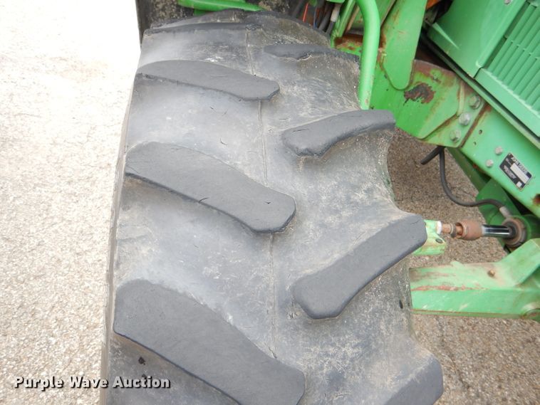 image for item DG4985 1999 John Deere 6310 MFWD tractor