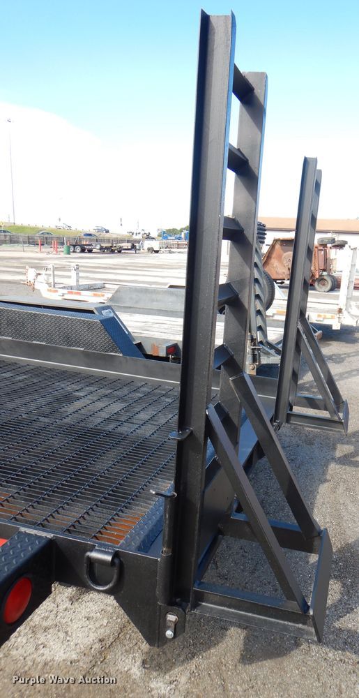 image for item DG4989 2005 Road Hog equipment trailer