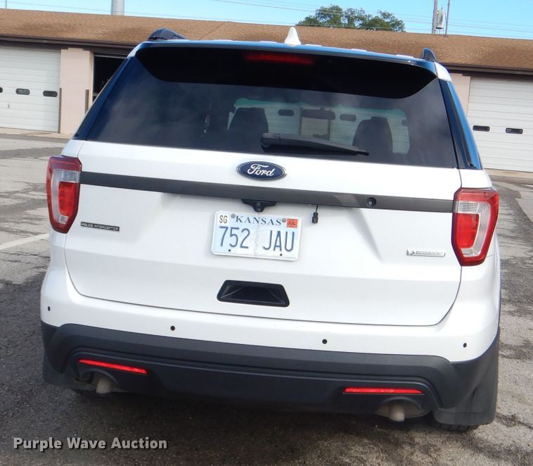 image for item DG4995 2016 Ford Explorer Police Interceptor SUV