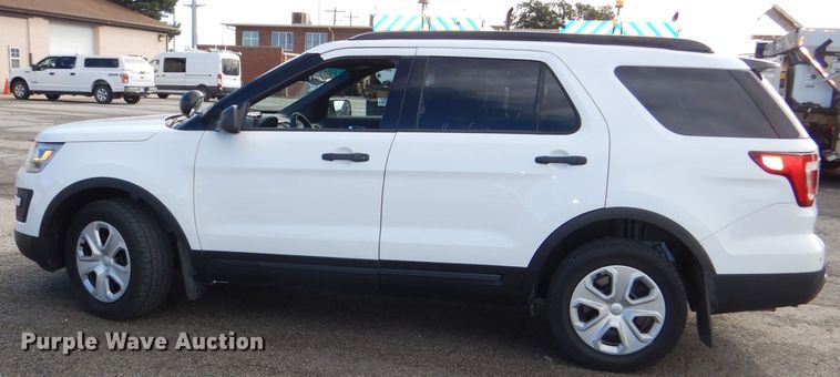 image for item DG4995 2016 Ford Explorer Police Interceptor SUV