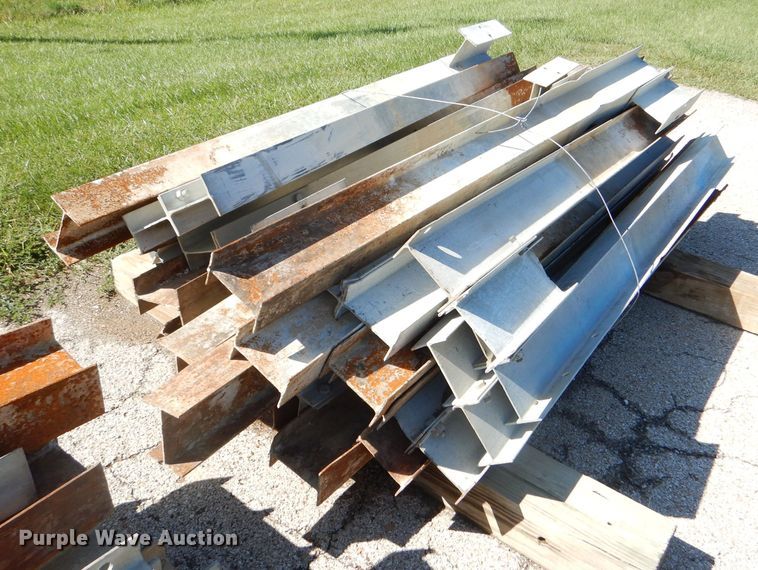 image for item FN9201 (25) guard rail posts