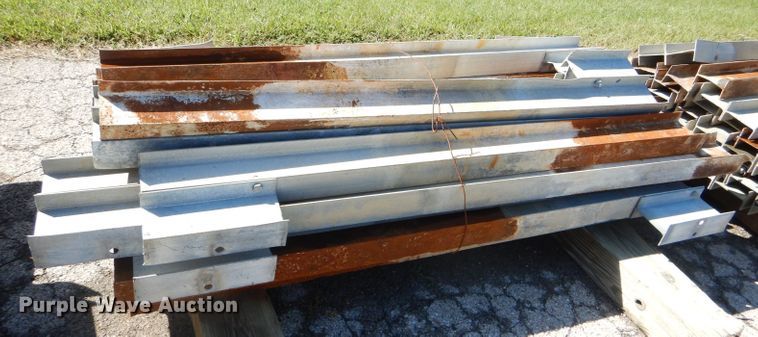 image for item FN9202 (25) guard rail posts