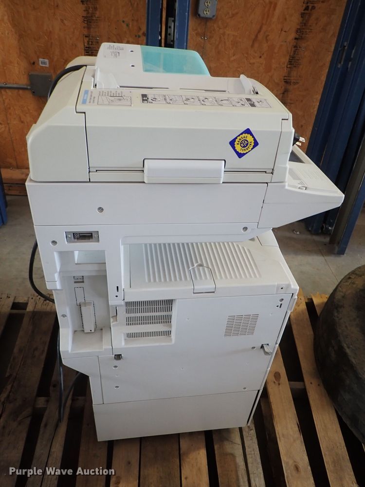 image for item FR9355 Ricoh Aficio 2022 copy machine