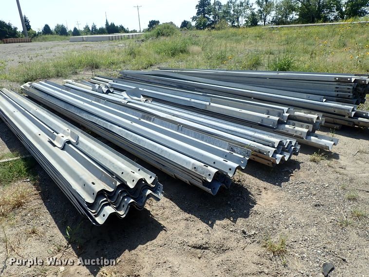 image for item FR9376 Approximately 55 guard rail sections
