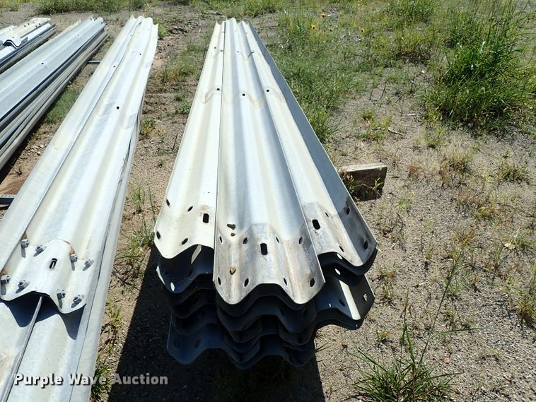 image for item FR9376 Approximately 55 guard rail sections