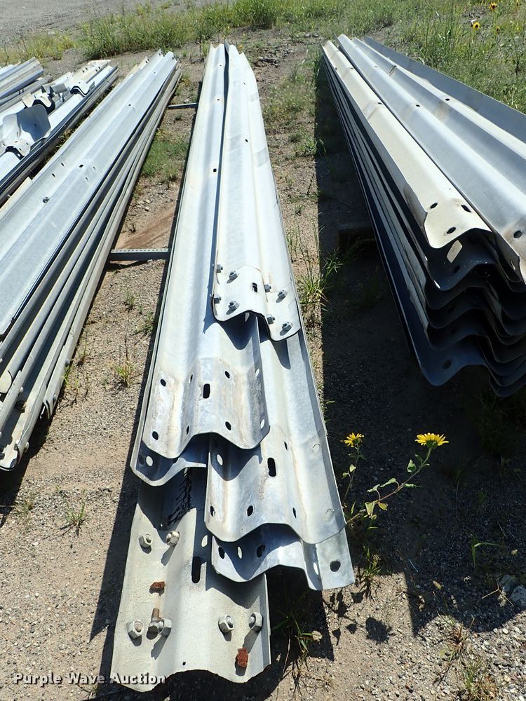 image for item FR9376 Approximately 55 guard rail sections