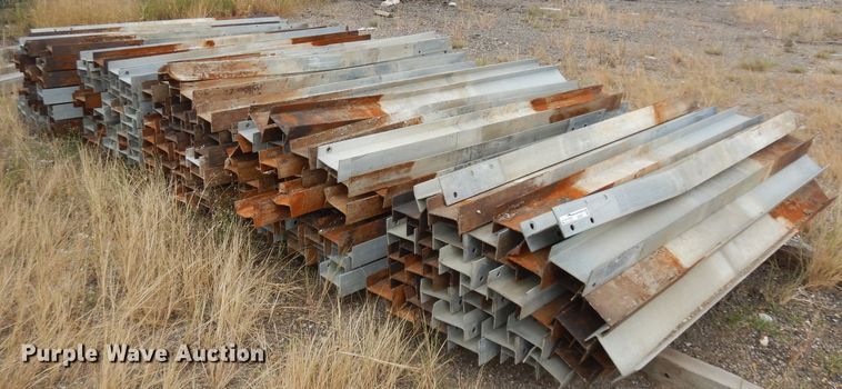 image for item GI9307 Approximately 150 guard rail posts