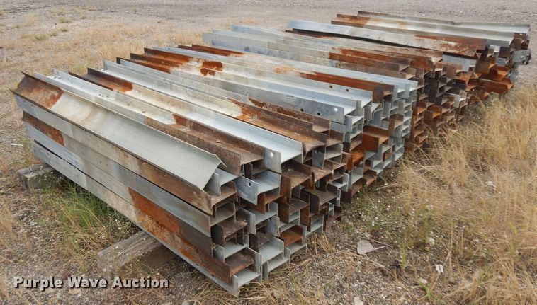 image for item GI9307 Approximately 150 guard rail posts