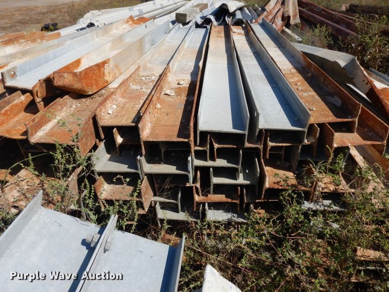 image for item GI9309 Approximately 150 guard rail posts