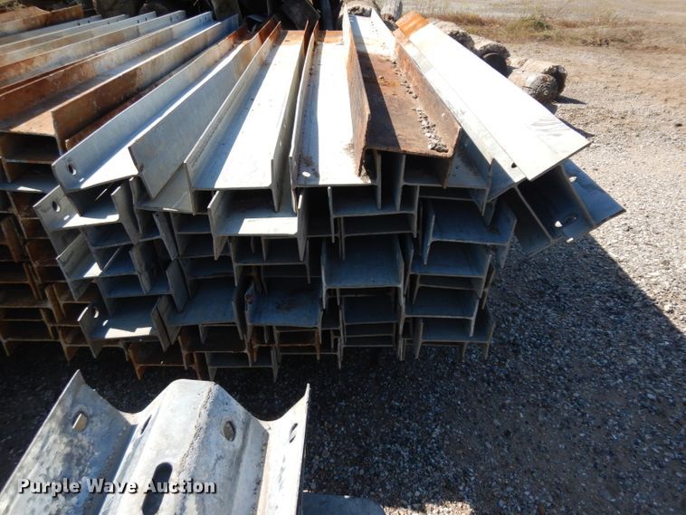 image for item GI9309 Approximately 150 guard rail posts