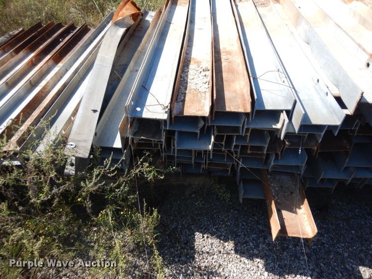 image for item GI9309 Approximately 150 guard rail posts