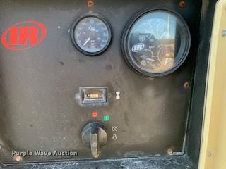 image for item H1007 2009 Ingersoll Rand NP158 air compressor
