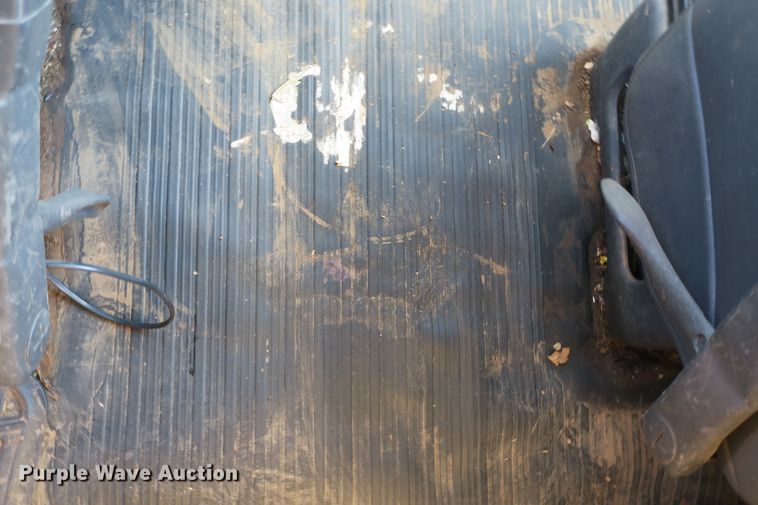 image for item DB10186 2002 Chevrolet Express G3500 box truck