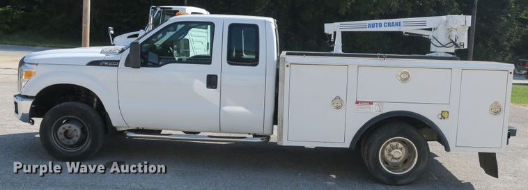 image for item DB10190 2012 Ford F350 Super Duty SuperCab utility bed pickup truck