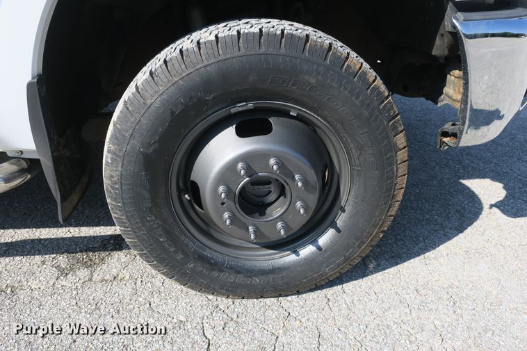 image for item DB10190 2012 Ford F350 Super Duty SuperCab utility bed pickup truck