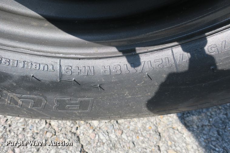 image for item DB10190 2012 Ford F350 Super Duty SuperCab utility bed pickup truck