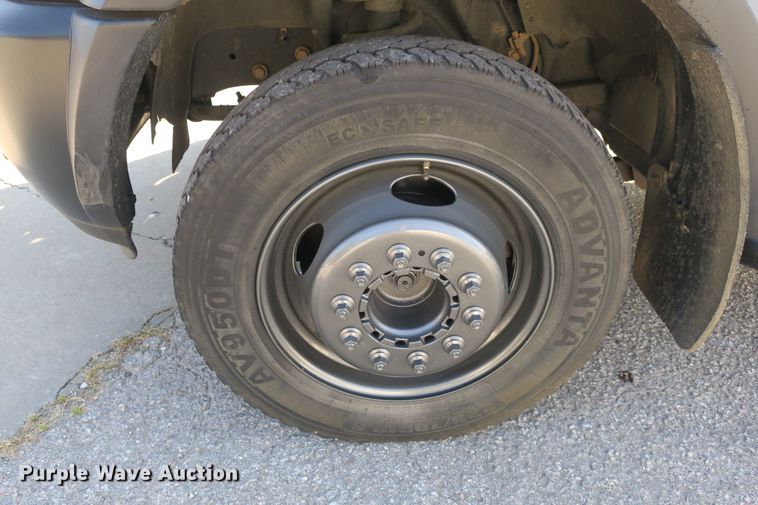 image for item DB10192 2012 Dodge Ram 5500HD truck cab and chassis