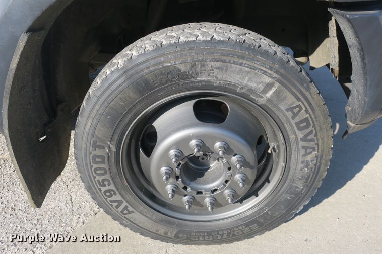 image for item DB10192 2012 Dodge Ram 5500HD truck cab and chassis