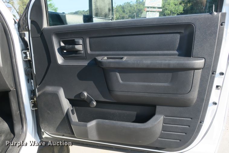 image for item DB10192 2012 Dodge Ram 5500HD truck cab and chassis