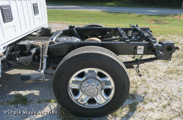 image for item DB10193 2005 Dodge Ram 2500 Quad Cab pickup truck cab and chassis