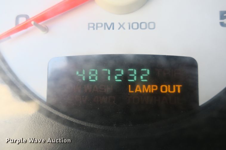 image for item DB10193 2005 Dodge Ram 2500 Quad Cab pickup truck cab and chassis